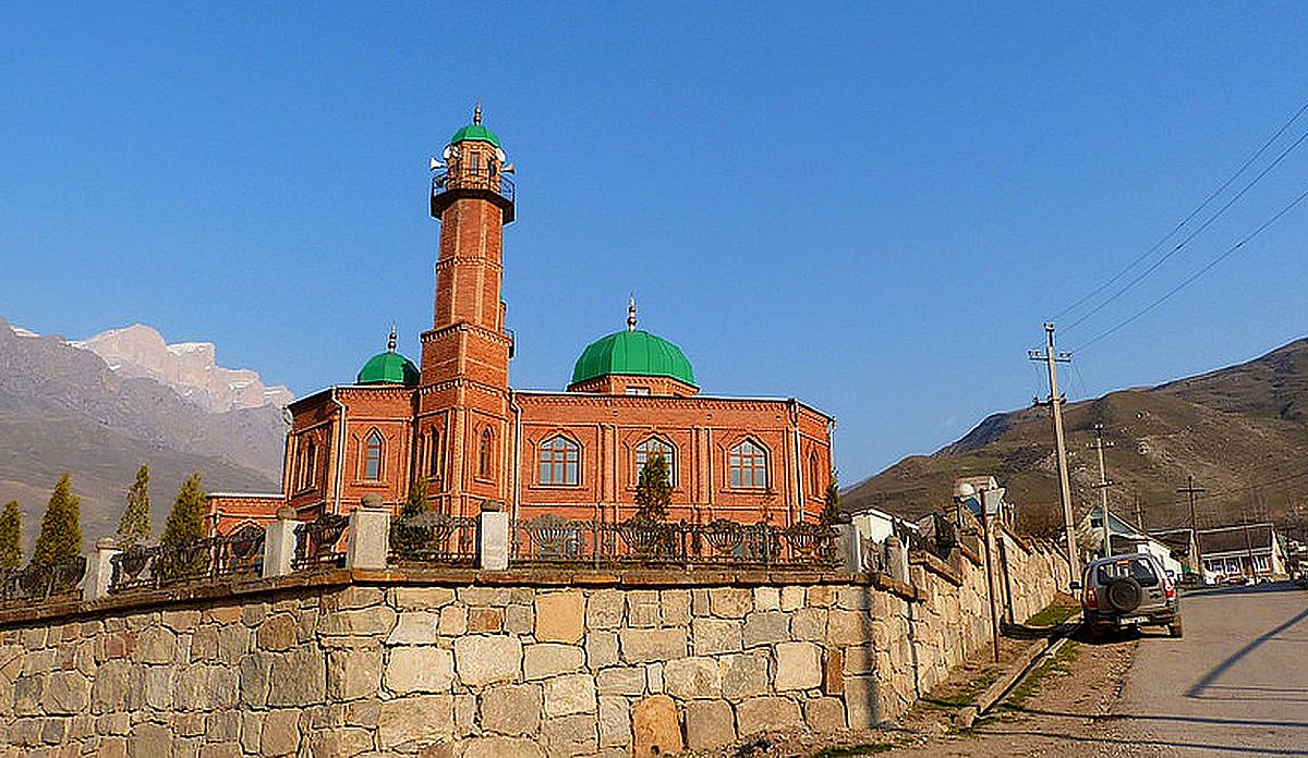 Верхняя-Балкария-мечеть.jpg