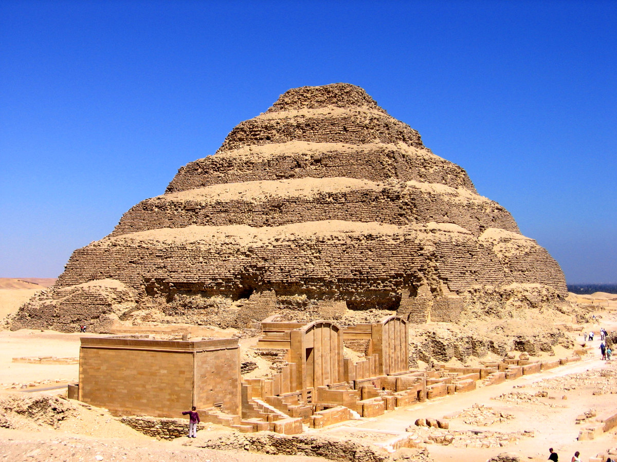 Пирамида-Джосера-2.jpg