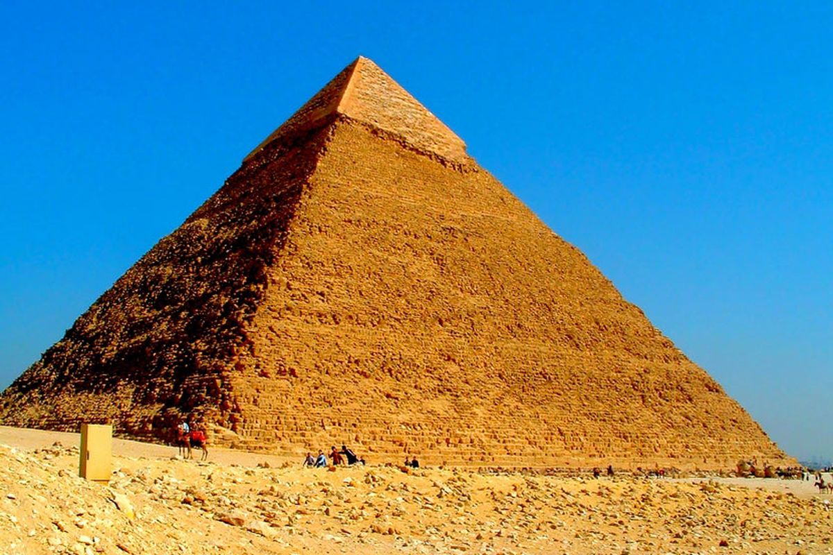 Пирамида-Хефрена-2.jpg