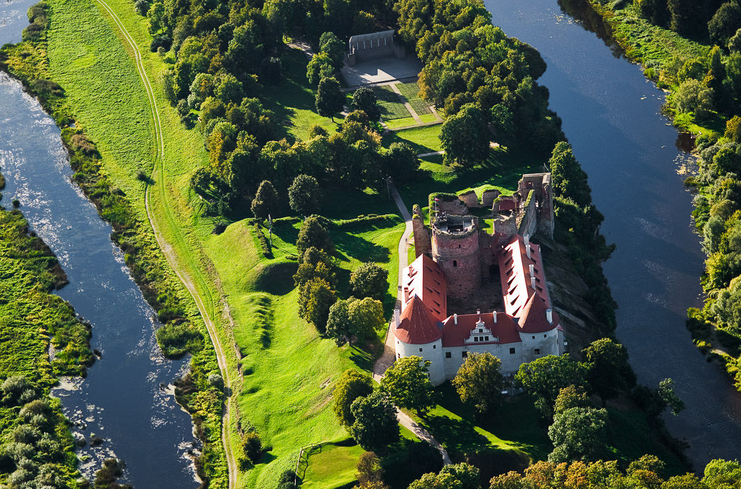 Бауский замок, Латвия