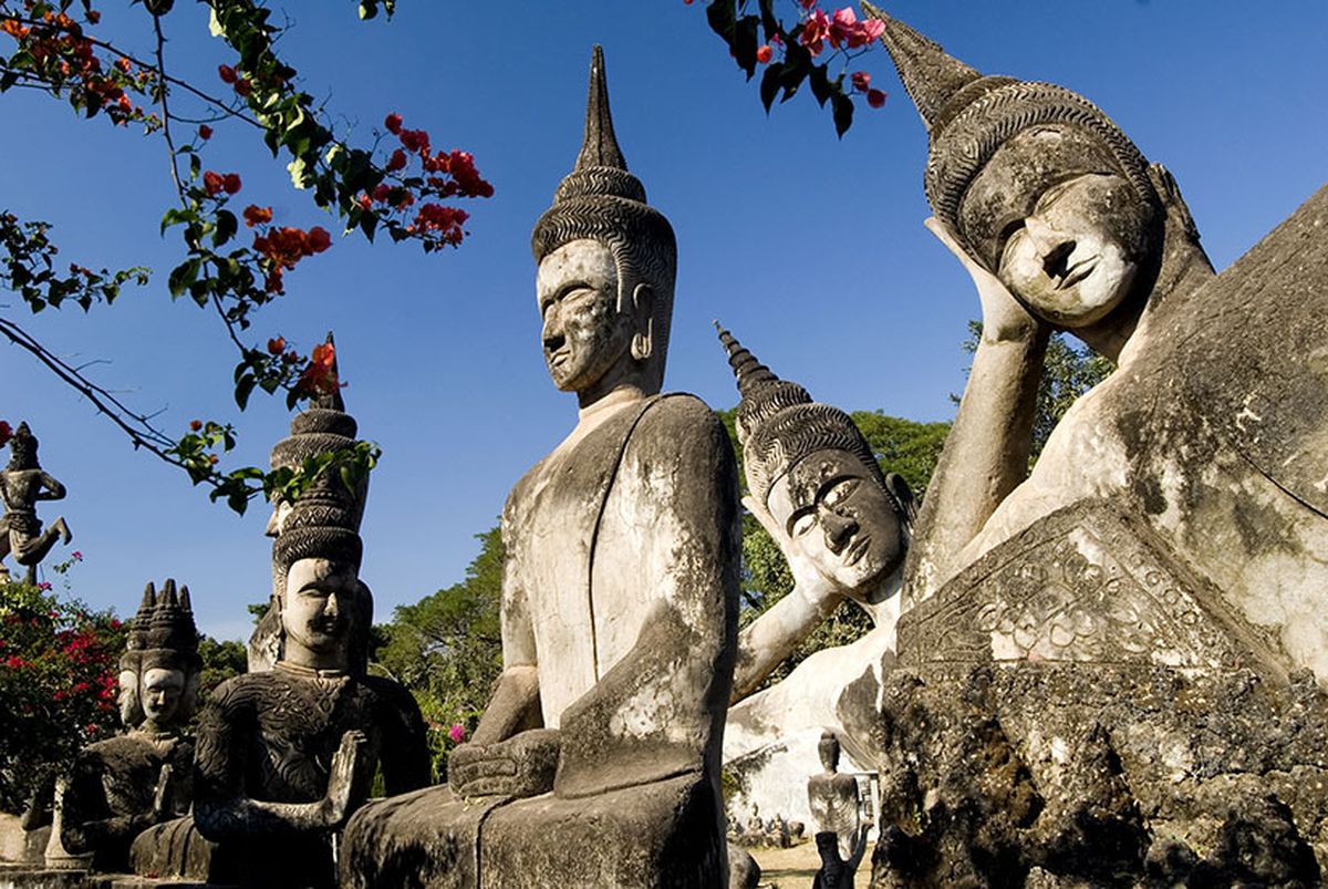 Будда-парк-Лаос-Laos.jpg