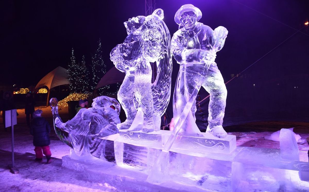 Елгава-ледяные-скульптуры.jpg
