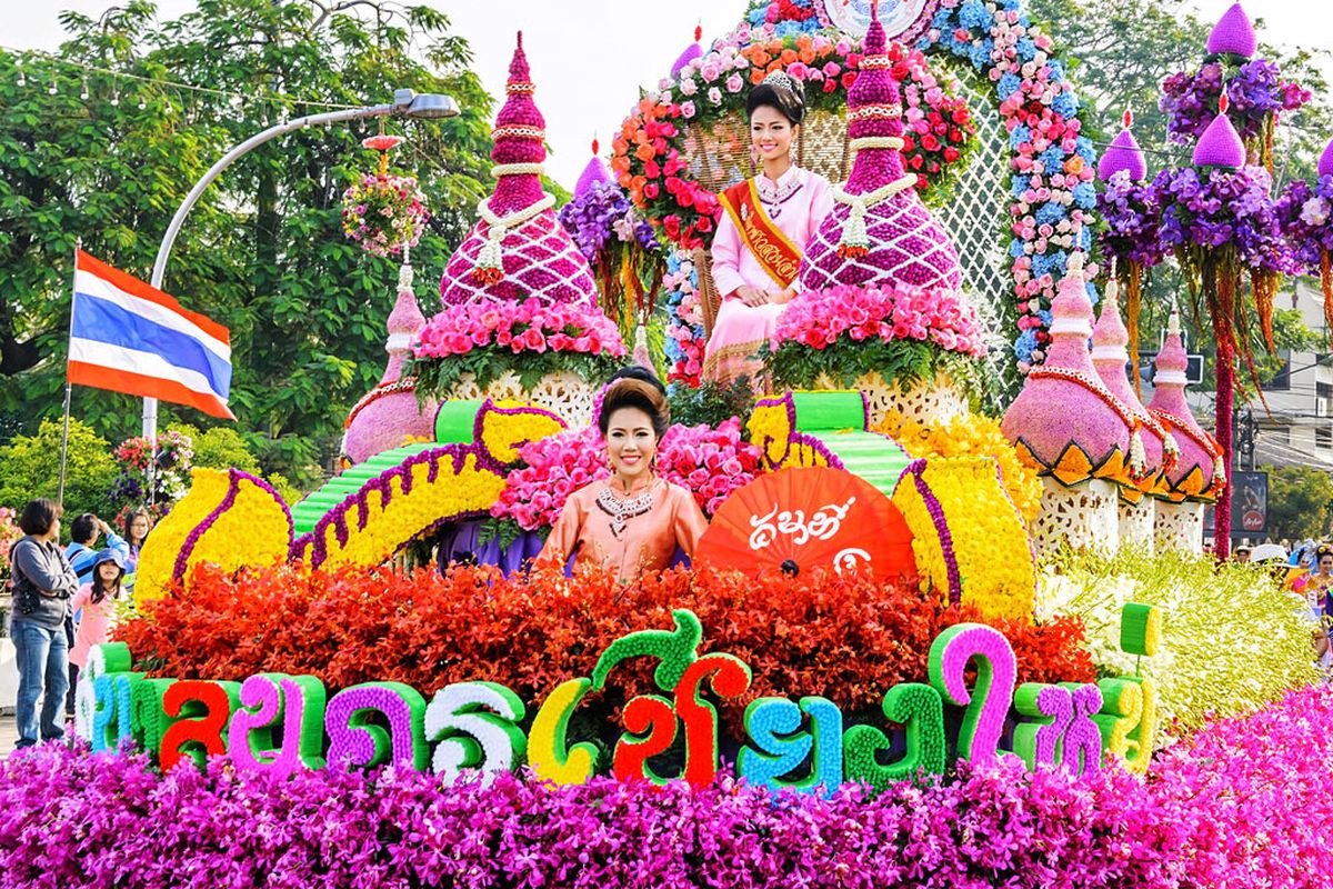 Невероятно красивый Фестиваль цветов в Таиланде (Chiang Mai Flower Festival...