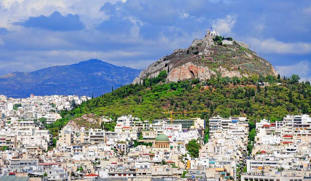 греция-гора-ликавиттос.jpg