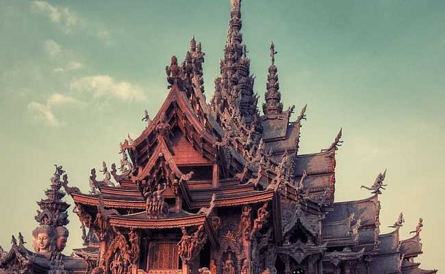Храм Истины – мастерство современных тайских архитекторов